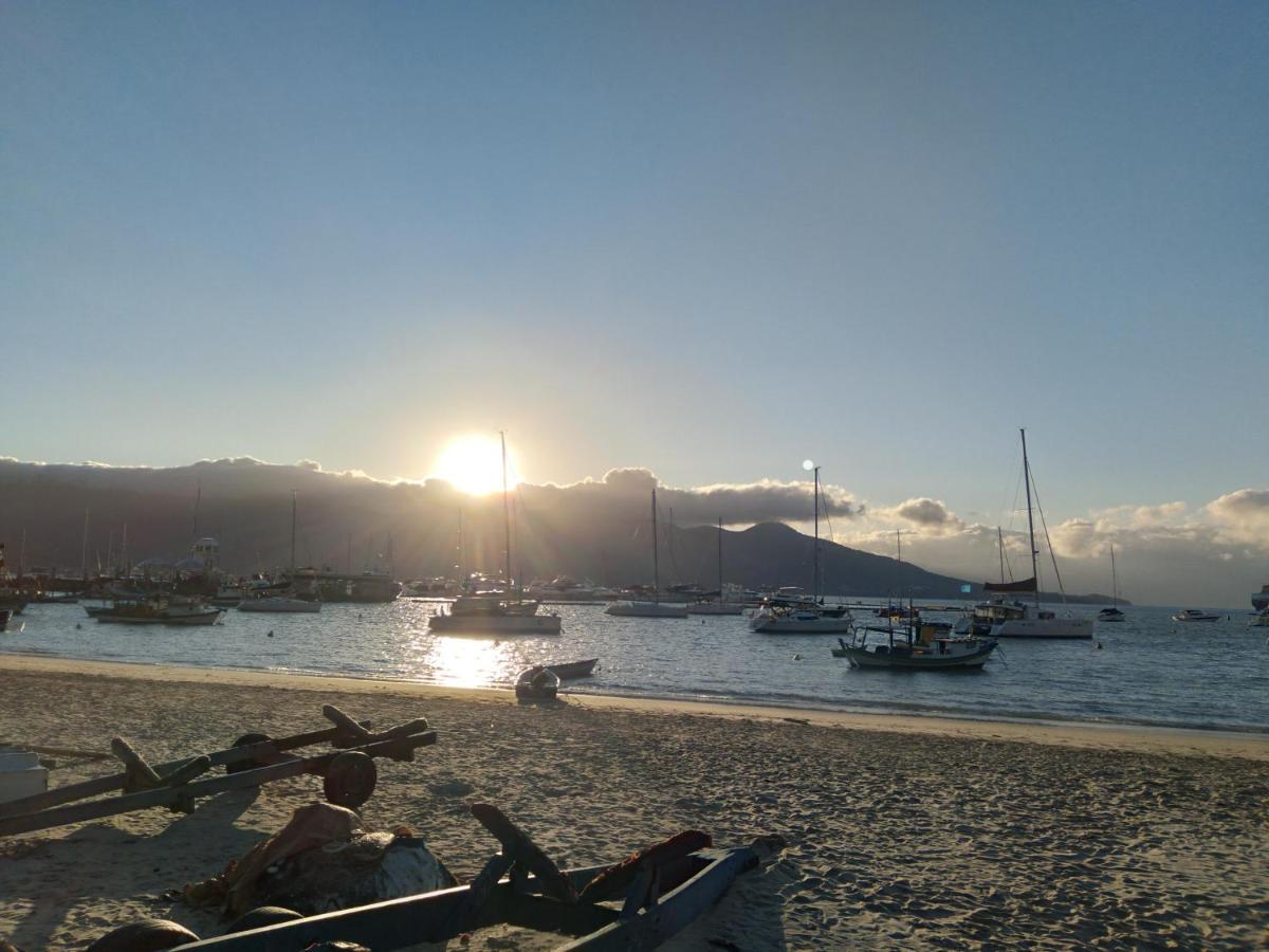 Chale Praia Santa Tereza Apartment Ilhabela Bagian luar foto